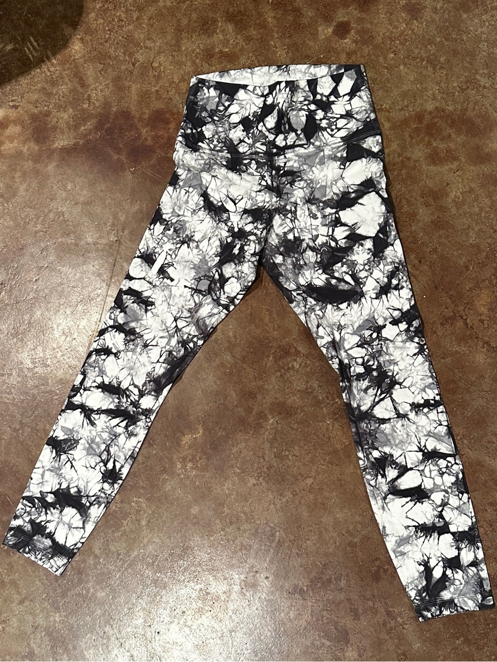 Lululemon Leggings, Size 4